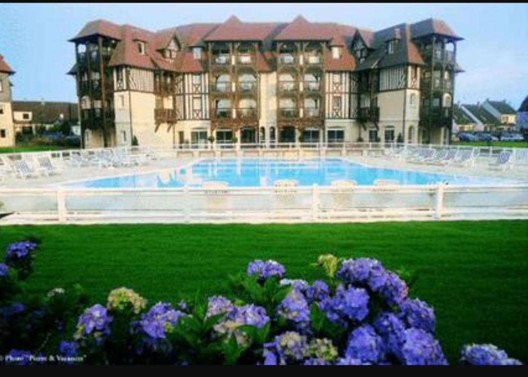 Appartement - Residence Du Golf Deauville 2 Εξωτερικό φωτογραφία