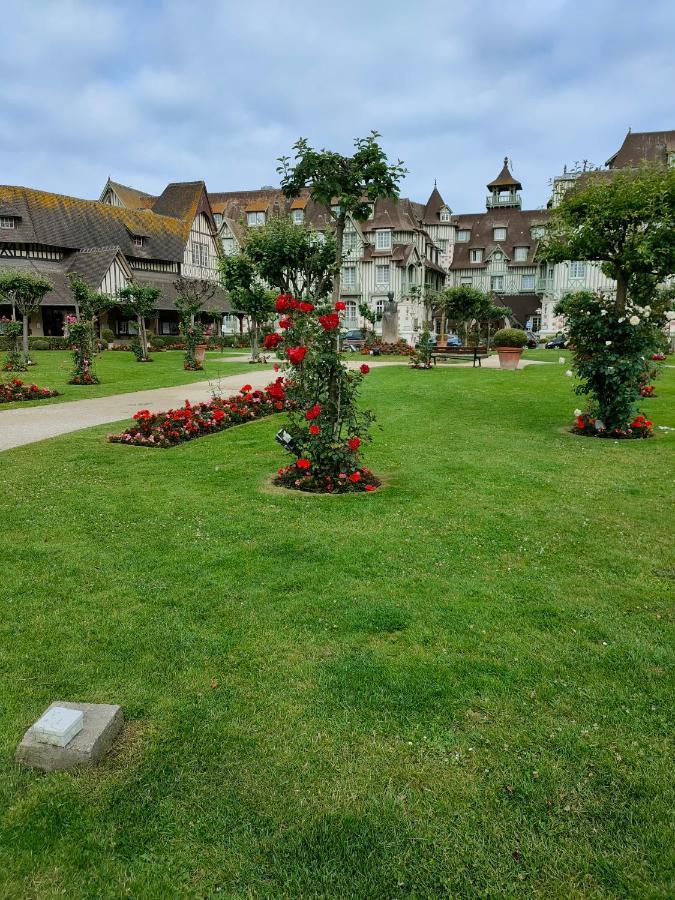 Appartement - Residence Du Golf Deauville 2 Εξωτερικό φωτογραφία
